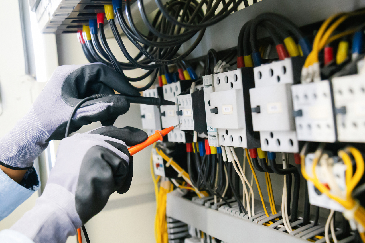 Intervention électrique en urgence par KR.COM